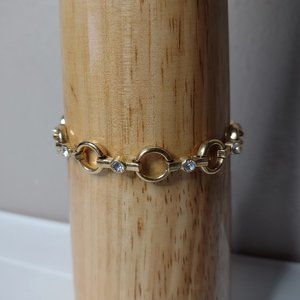 Pretty Gold Tone Avon Bracelet